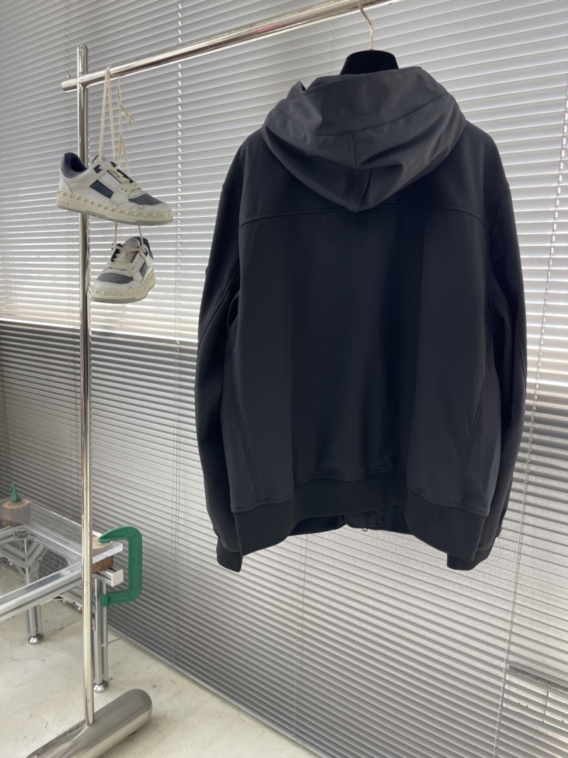 STONE ISLAND